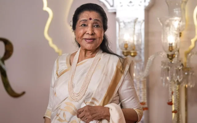 Asha Bhosle Biography: Early Life, Songs, Husband, Awards and Legacy
