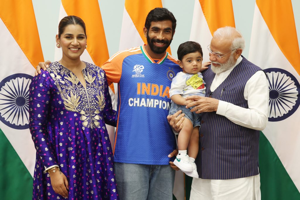 Jasprit Bumrah with his wife Sanjana Ganesan, their son and Prime Minister Narendra Modi