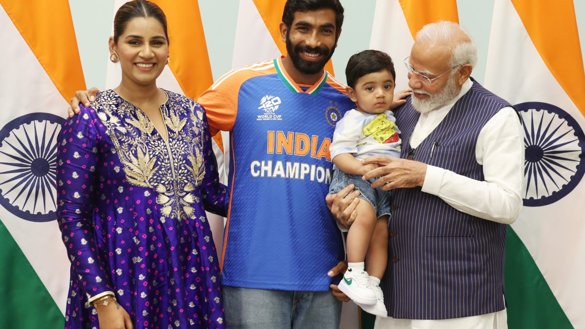Jasprit Bumrah with his wife Sanjana Ganesan, their son and Prime Minister Narendra Modi