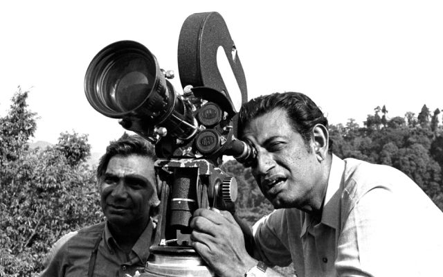 Satyajit Ray Biography: Early Life, Films, Apu Trilogy, Books and Legacy