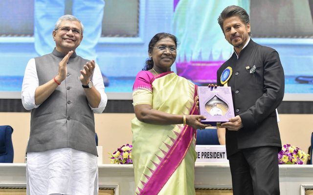 Shah Rukh Khan Biography: Age, Early Life, Career, Films, Family and Awards