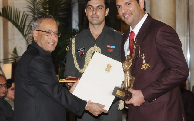 Yuvraj Singh Biography: Age, Career, Six Sixes, Cancer Comeback and Awards