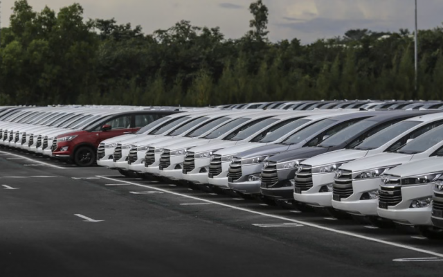 Bengaluru Takes 70% of India’s Auto-Tech Funding With $894 Million of $1.3 Billion in 2026, but Total Investment Is Down From $2.1 Billion in 2025, Tracxn Says