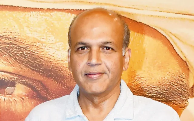 Ashutosh Gowariker Biography: Age, Films, Lagaan and Career
