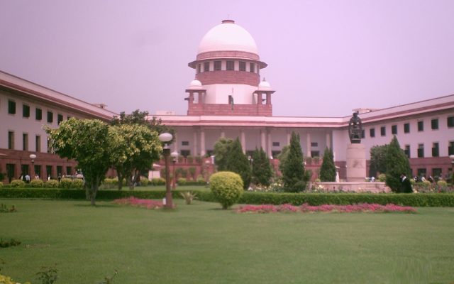 Supreme Court Splits on Sending the Election Commissioners Appointment Law to a Constitution Bench, Leaving the Chief Justice to Decide