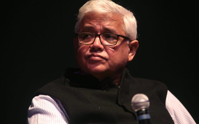 Amitav Ghosh Biography: Age, Early Life, Novels, Ibis Trilogy, Climate Writing and Awards