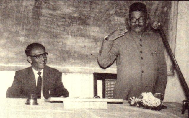 D. R. Bendre Biography: Early Life, Poetry, Naku Tanti, Jnanpith Award and Family