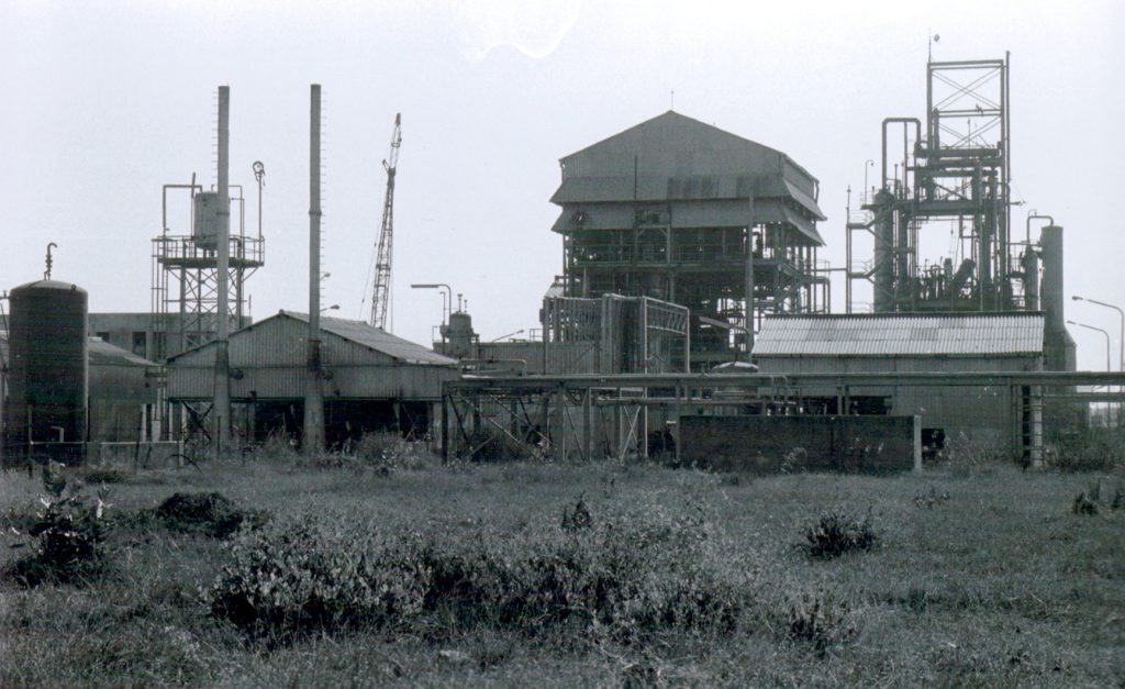 The tanks, pipes and towers of the abandoned Union Carbide pesticide factory in Bhopal in 1985