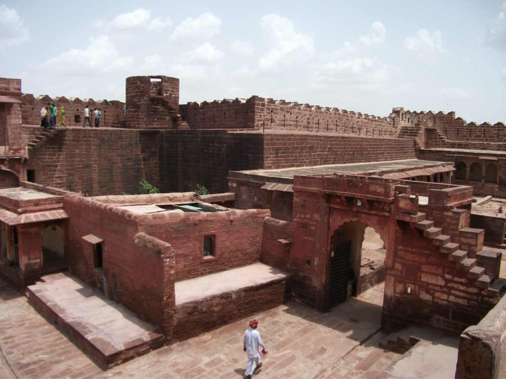 The red sandstone walls and courtyards of the fort at Pokhran in Rajasthan