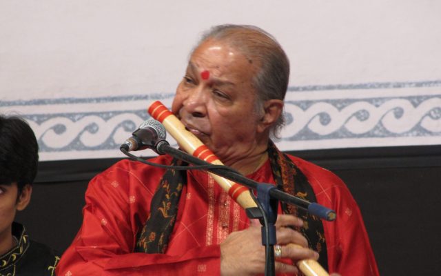 Hariprasad Chaurasia Biography: Age, Early Life, Bansuri, Shiv–Hari, Gurukul and Awards