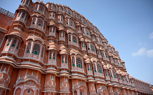 Hawa Mahal: Sawai Pratap Singh, 953 Windows and the Story of Jaipur’s Palace of Winds