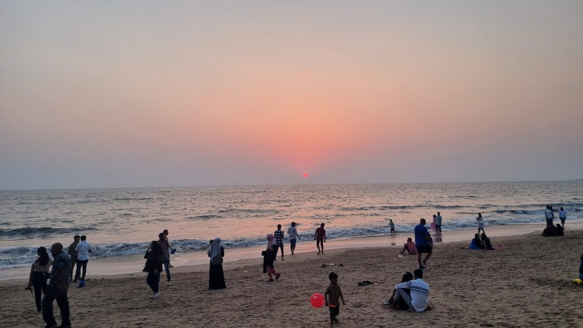Juhu Chowpatty beach in Mumbai