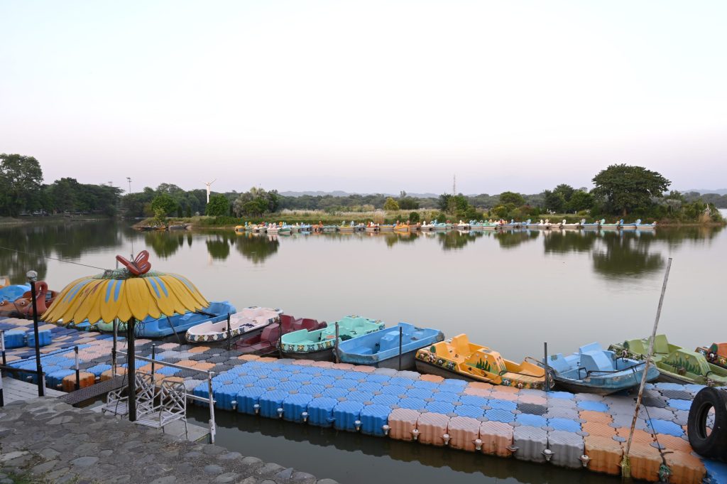 Sukhna Lake in Chandigarh in the evening