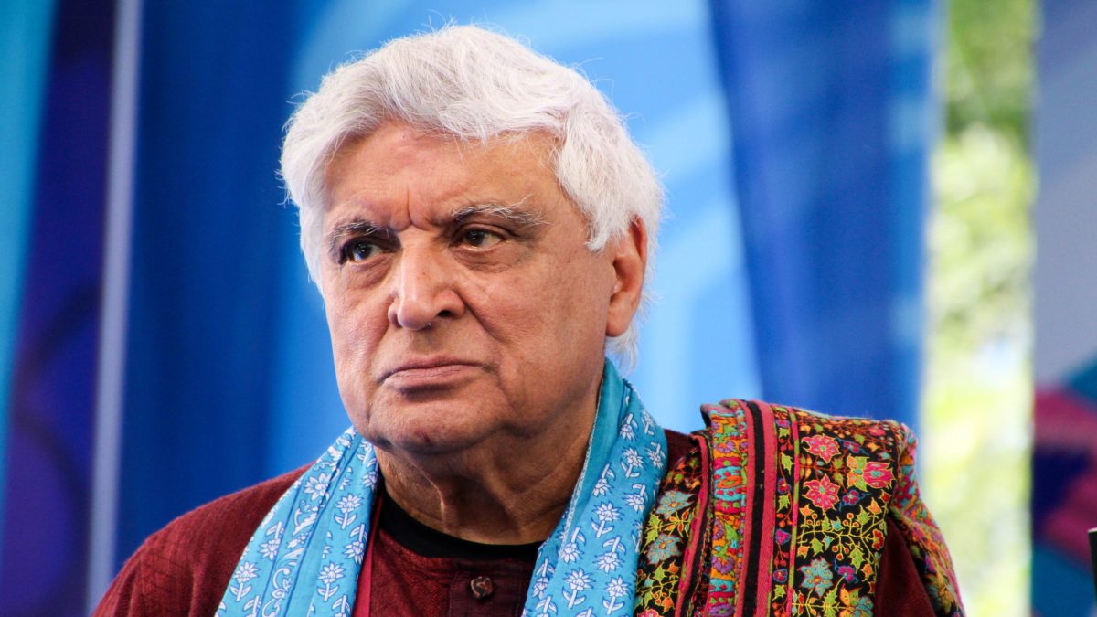 Javed Akhtar with white hair, wearing an embroidered shawl, at the Jaipur Literature Festival