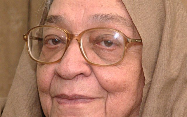 Krishna Sobti Biography: Early Life, Mitro Marjani, Zindaginama, Jnanpith Award and Legacy