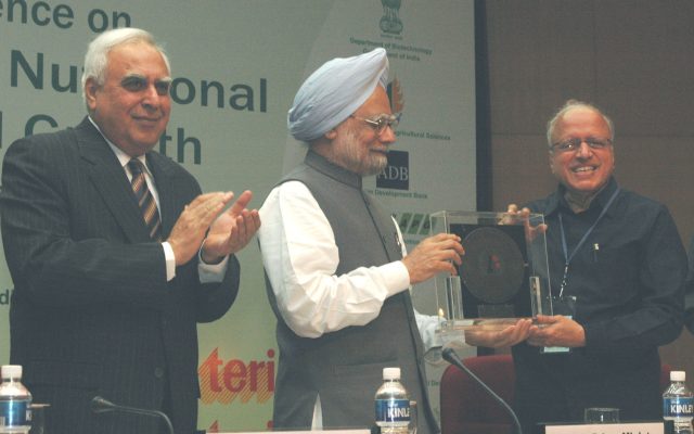 M. S. Swaminathan Biography: Early Life, Green Revolution, Research, Bharat Ratna and Legacy