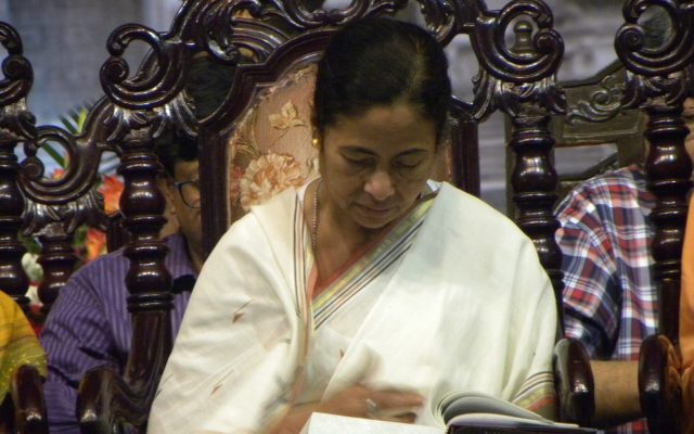 Police Block Mamata Banerjee Faction’s March Against CEC Gyanesh Kumar in Kolkata