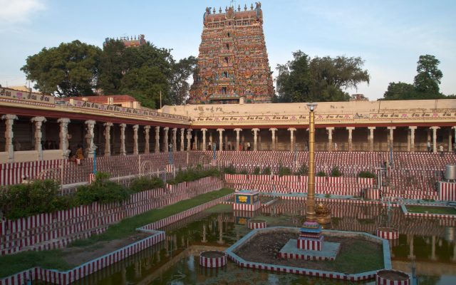 Meenakshi Amman Temple: Pandya Origins, Nayak Expansion and the Story of Its Towers