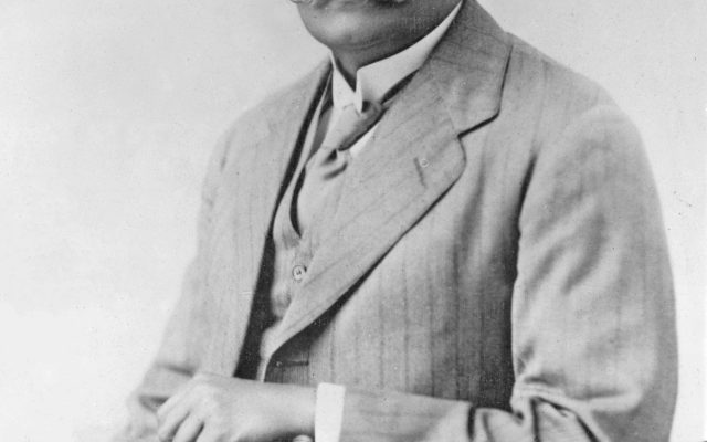 Motilal Nehru Biography: Early Life, Allahabad Lawyer, Swaraj Party, Nehru Report and Family