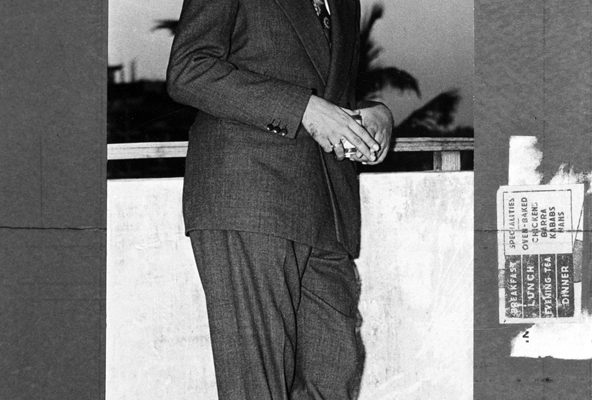 Mukesh Biography: Early Life, Voice of Raj Kapoor, Famous Songs, Awards, Death and Family