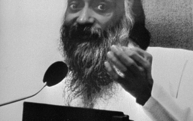 Osho Biography: Early Life, Teachings, Pune Ashram, Rajneeshpuram, Controversies and Death