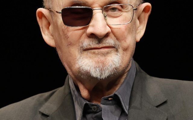 Salman Rushdie Biography: Age, Early Life, Midnight’s Children, The Satanic Verses, the 2022 Attack and Family