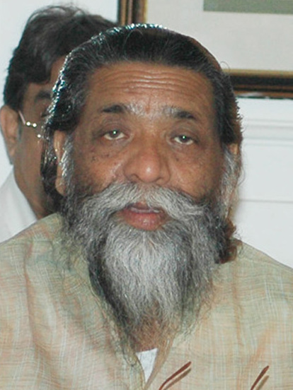 Shibu Soren with long hair and a grey beard