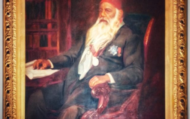 Sir Syed Ahmad Khan Biography: Early Life, Aligarh Movement, MAO College, Writings and Legacy