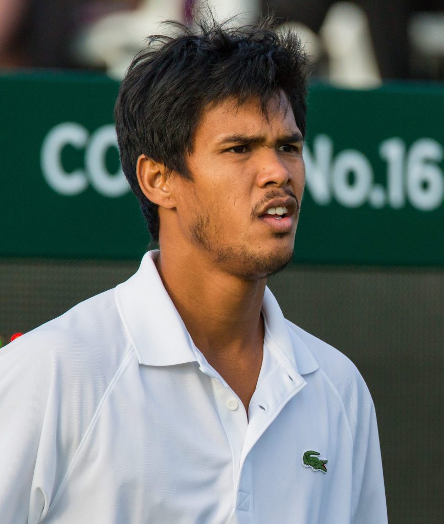Somdev Devvarman in a white shirt during a match