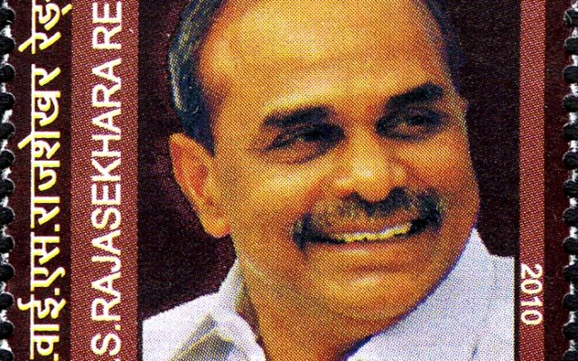 Y. S. Rajasekhara Reddy Biography: Early Life, Padayatra, Andhra Pradesh Chief Minister, Death and Family