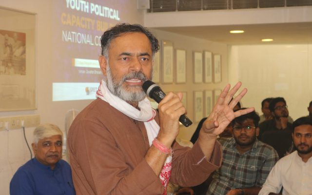 Yogendra Yadav Biography: Age, Early Life, Psephology, Swaraj India, Farmers’ Movement and Family