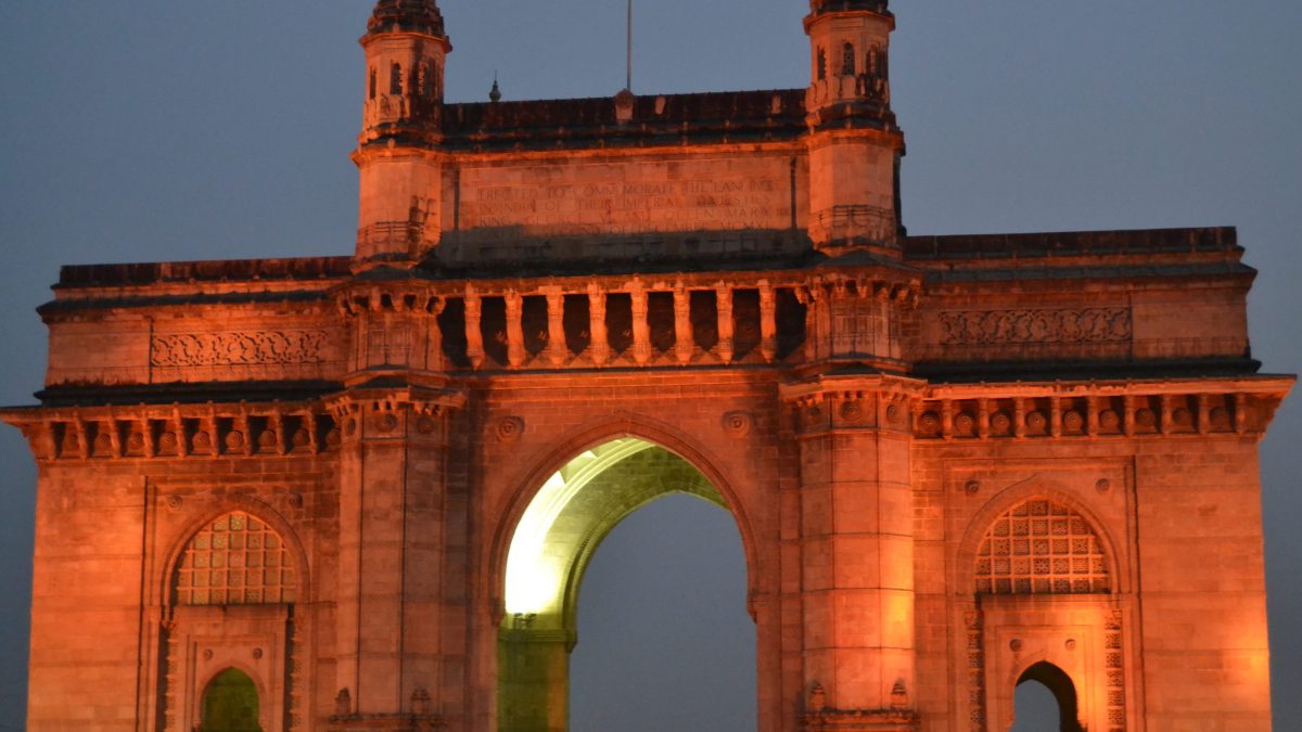 The Gateway of India in Mumbai at dusk